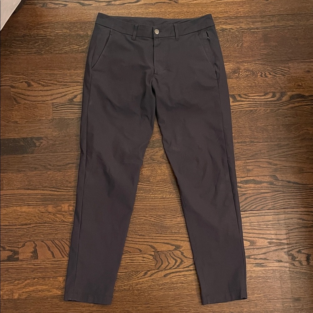 Men’s lulu lemon slacks